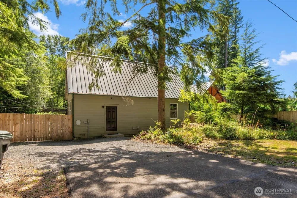 31206 553rd Street E Ashford, WA 98304