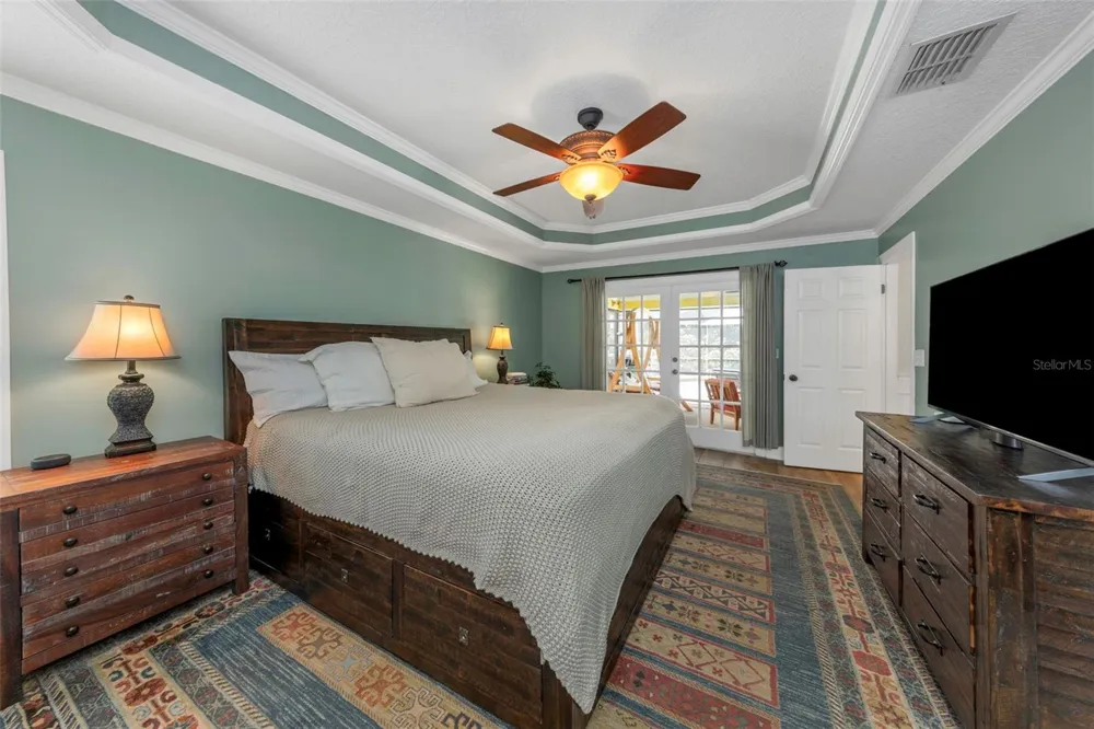 1620 COUNTRY LANE Dunedin, FL 34698