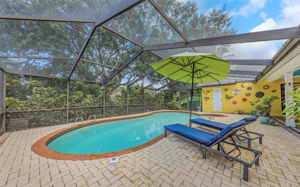 1620 COUNTRY LANE Dunedin, FL 34698