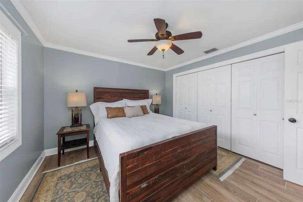 1620 COUNTRY LANE Dunedin, FL 34698