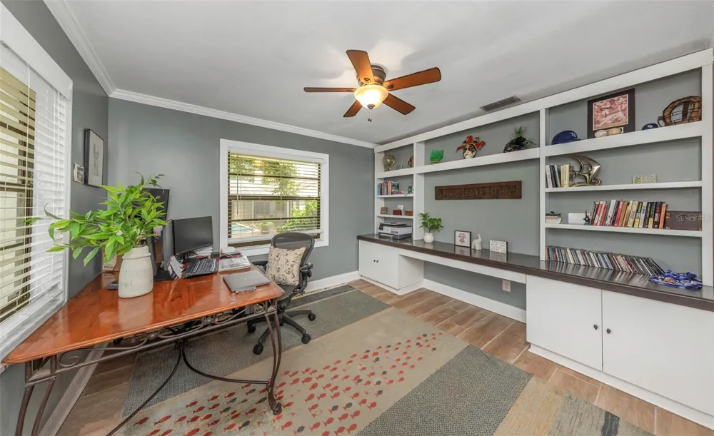 1620 COUNTRY LANE Dunedin, FL 34698