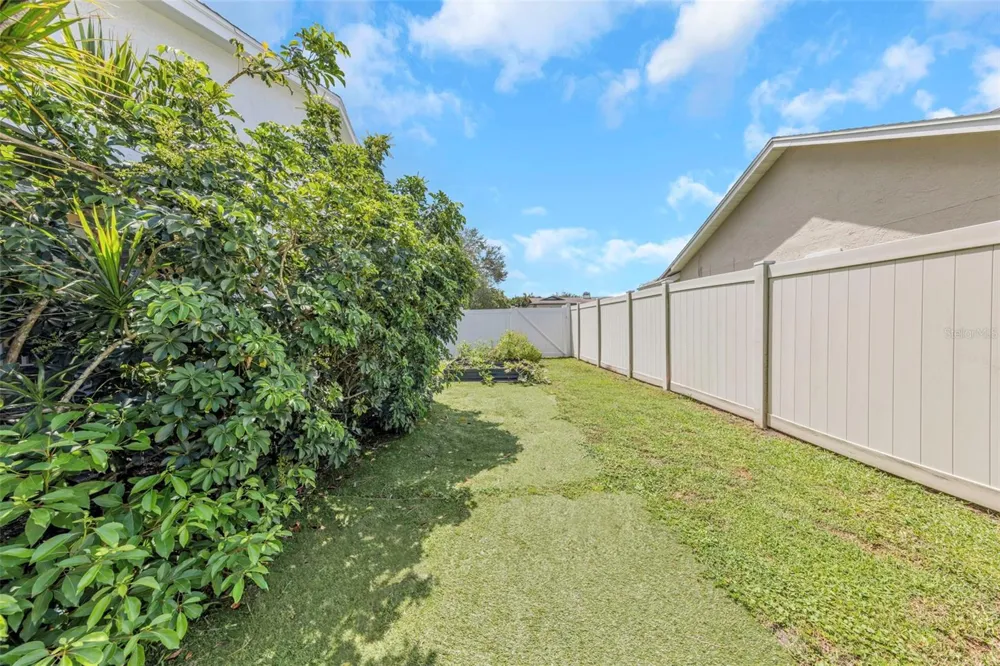 1620 COUNTRY LANE Dunedin, FL 34698