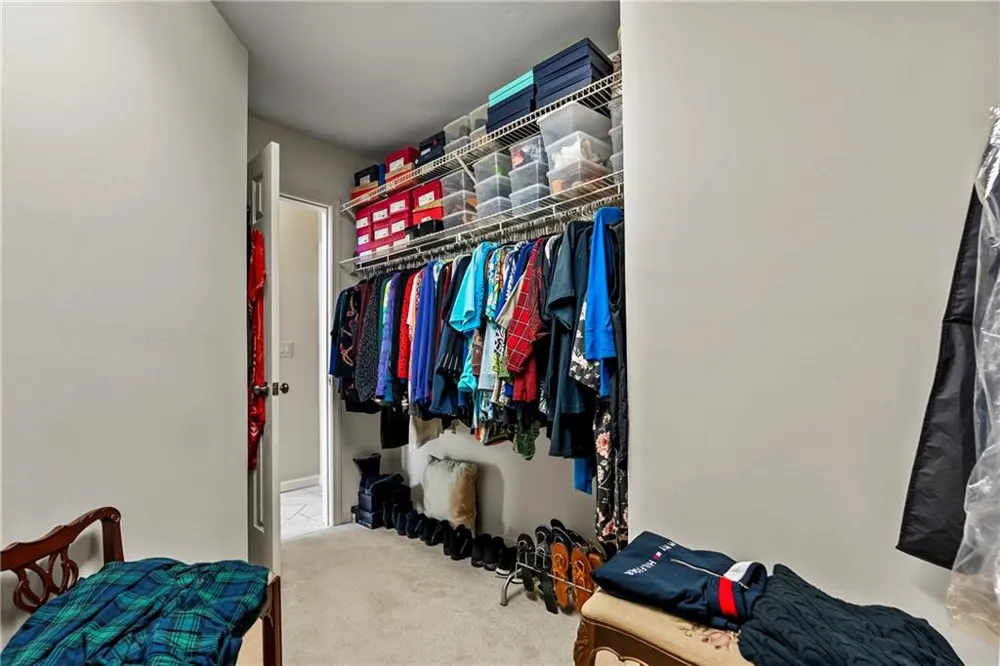 991 White Oak Pass Alpharetta, GA 30005