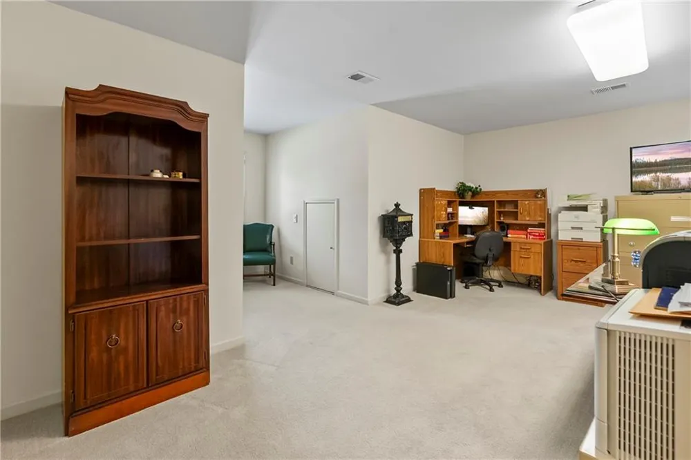 991 White Oak Pass Alpharetta, GA 30005