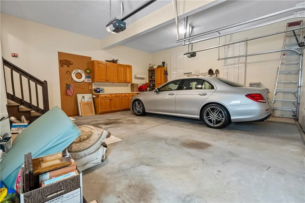 991 White Oak Pass Alpharetta, GA 30005