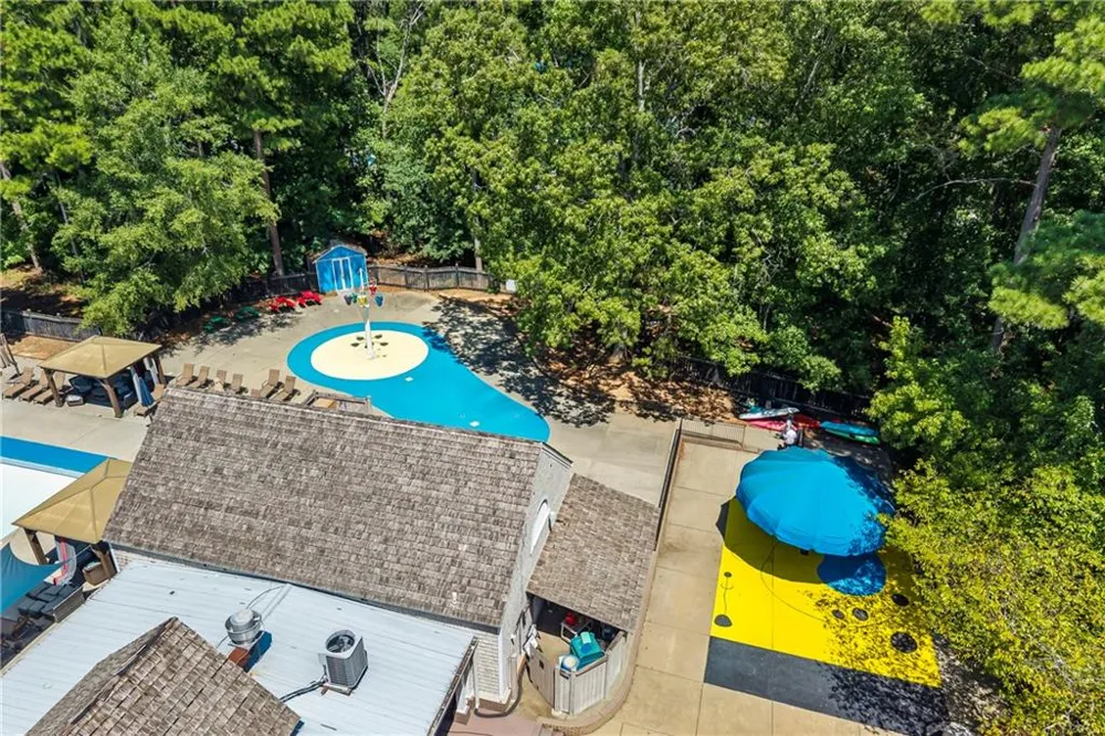 991 White Oak Pass Alpharetta, GA 30005