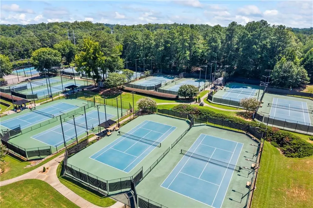 991 White Oak Pass Alpharetta, GA 30005