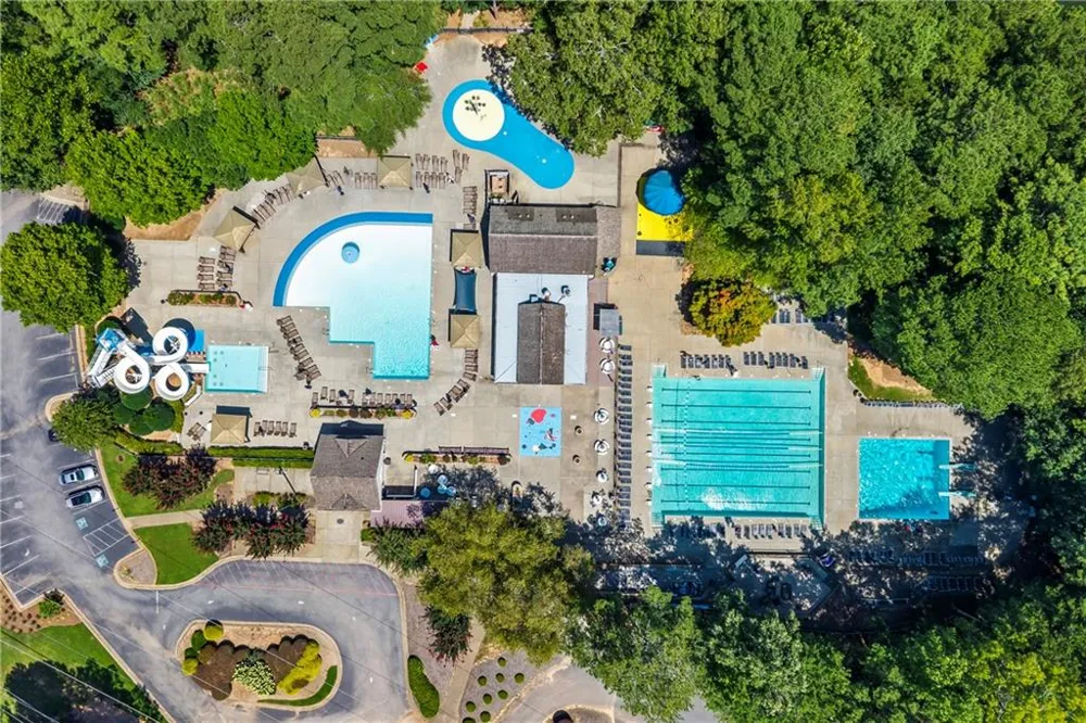 991 White Oak Pass Alpharetta, GA 30005