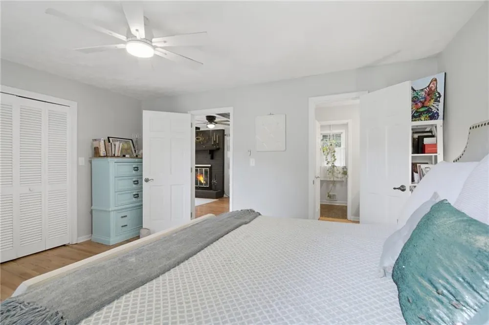 2059 Mountain Creek Drive Stone Mountain, GA 30087