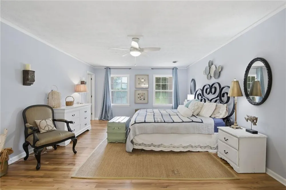 2059 Mountain Creek Drive Stone Mountain, GA 30087
