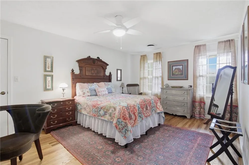 2059 Mountain Creek Drive Stone Mountain, GA 30087