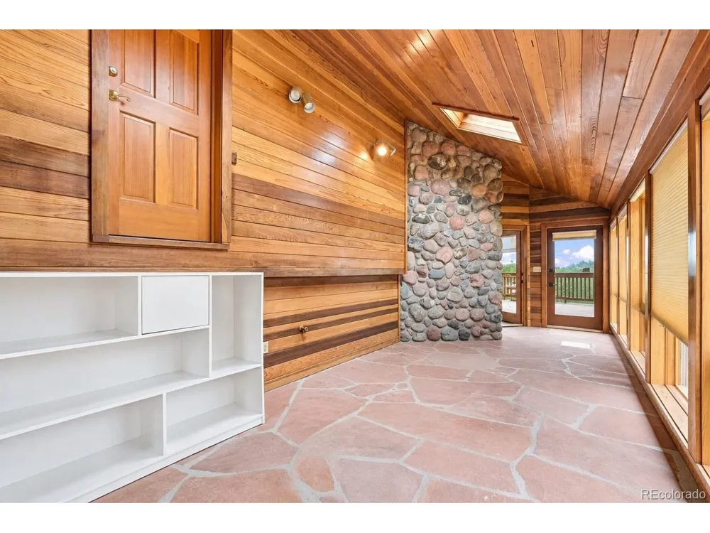 9573 Fox Valley Drive Morrison, CO 80465