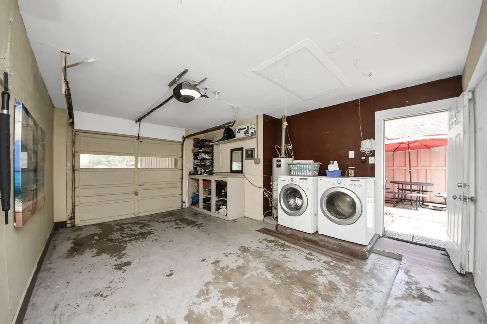 5139 Beechnut Street Houston, TX 77096
