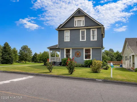400 W Forest Avenue