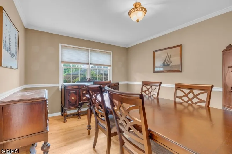 452 Lenape Trl Bridgewater, NJ 08807