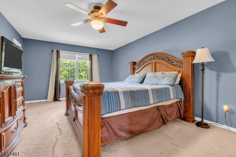 452 Lenape Trl Bridgewater, NJ 08807