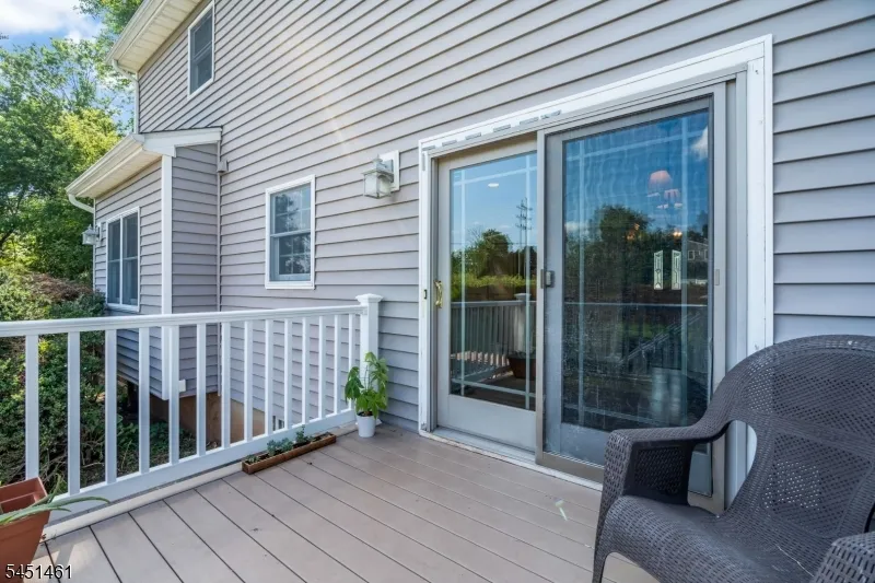 452 Lenape Trl Bridgewater, NJ 08807