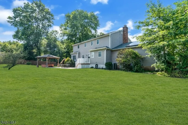 452 Lenape Trl Bridgewater, NJ 08807