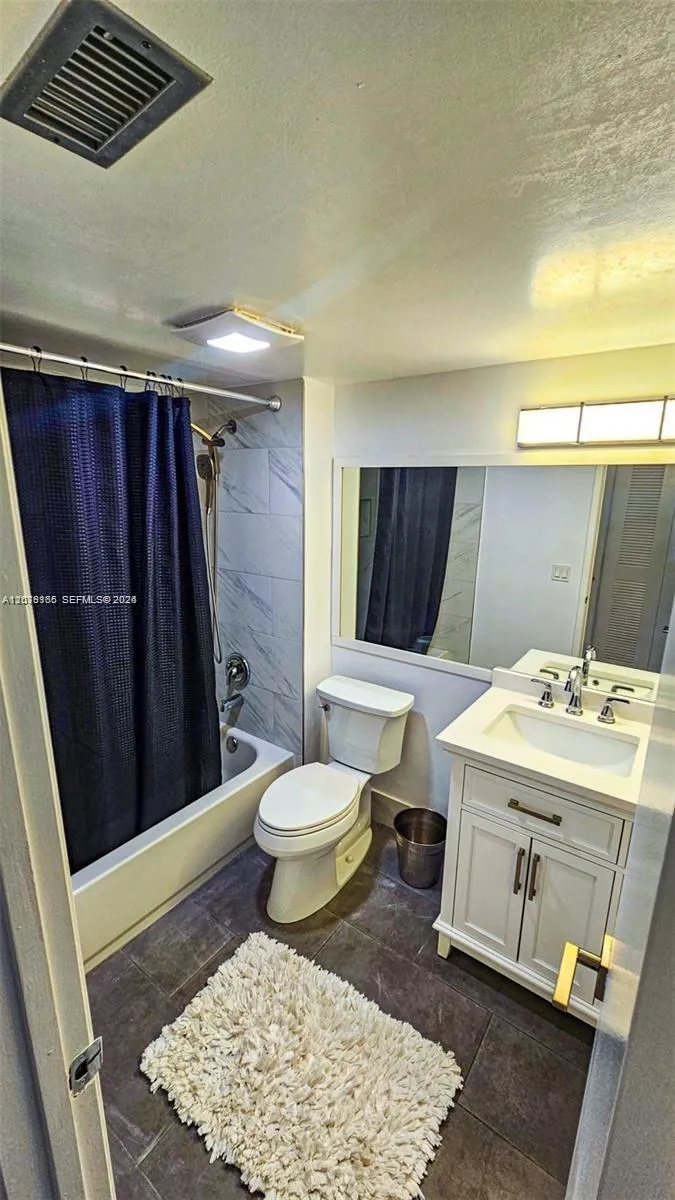 4133 S Carambola Cir S #G305 Coconut Creek, FL 33066