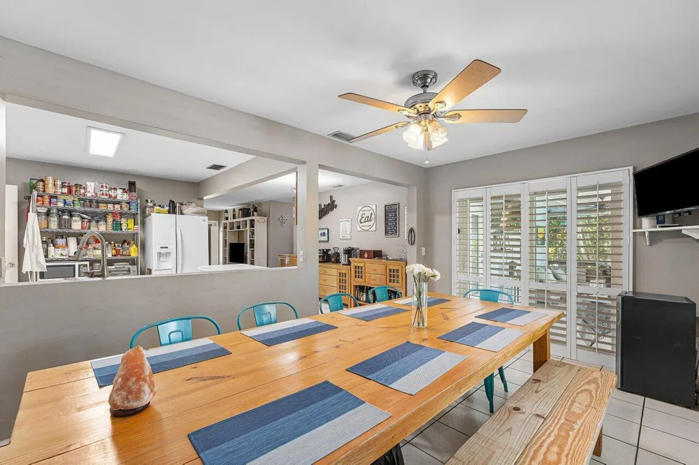 612 NW 7th Court Boynton Beach, FL 33426