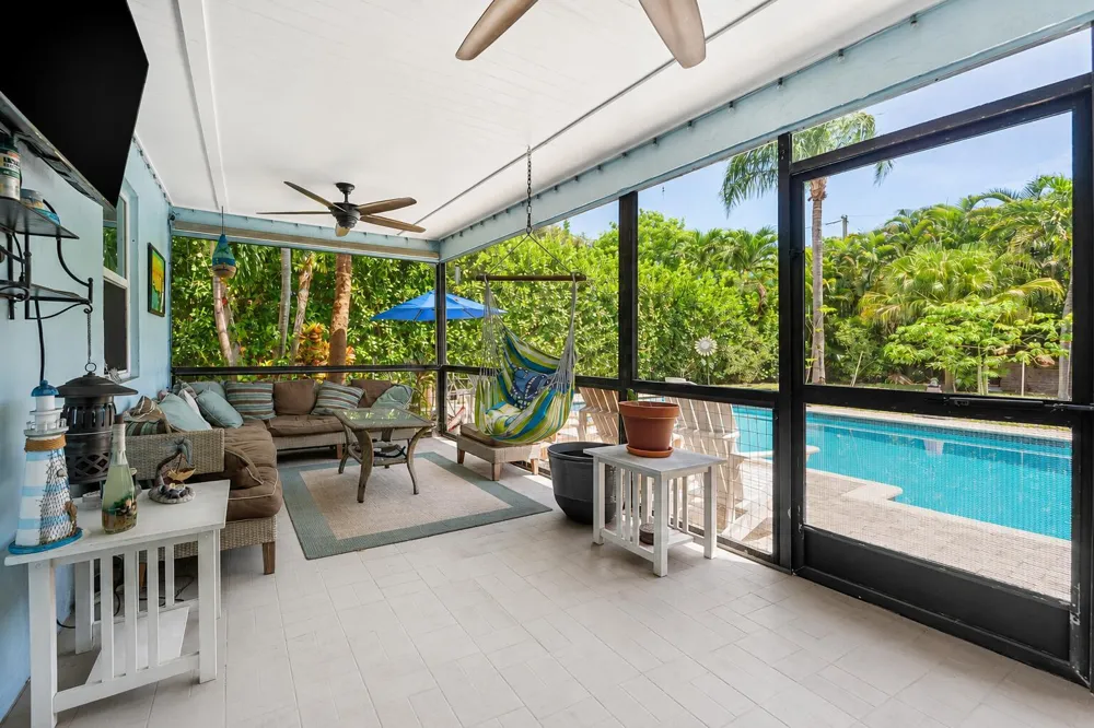 612 NW 7th Court Boynton Beach, FL 33426
