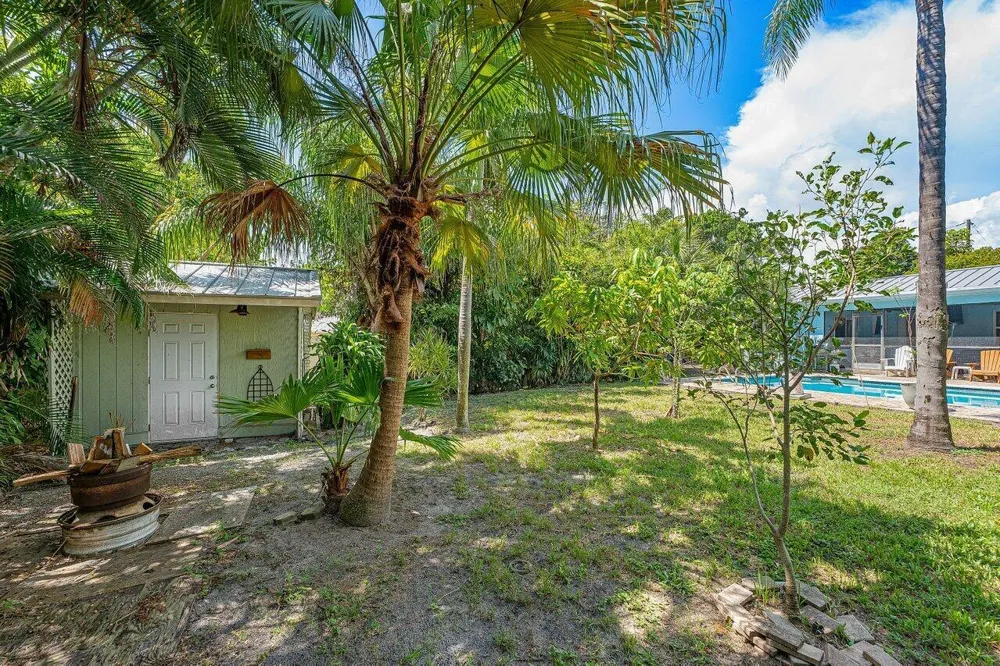 612 NW 7th Court Boynton Beach, FL 33426