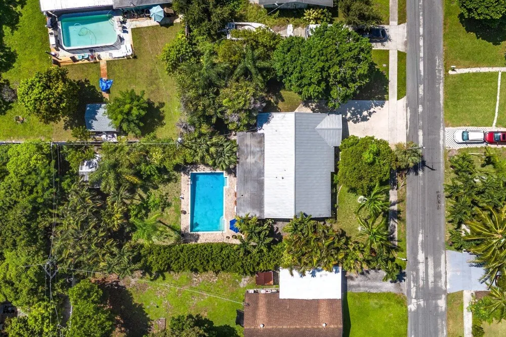 612 NW 7th Court Boynton Beach, FL 33426
