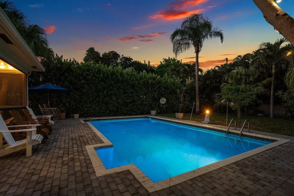 612 NW 7th Court Boynton Beach, FL 33426