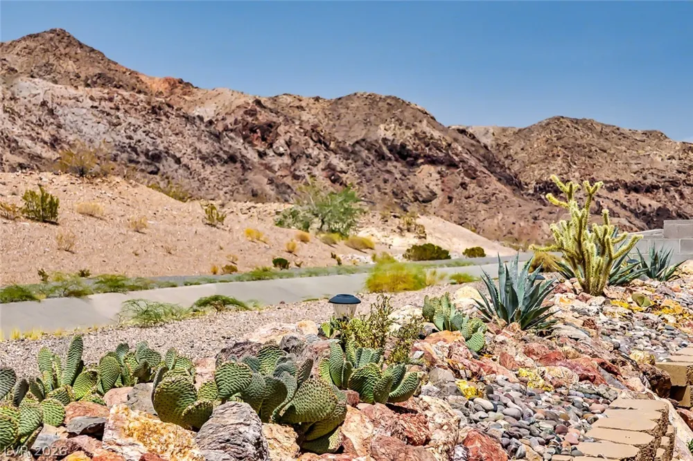 562 Lake Michigan Lane Boulder City, NV 89005