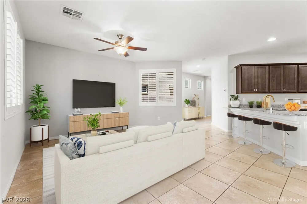 9225 Black Diamond Street Las Vegas, NV 89178