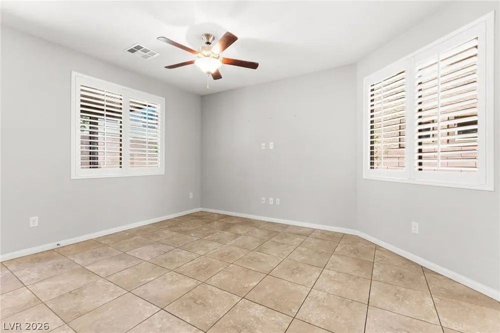 9225 Black Diamond Street Las Vegas, NV 89178