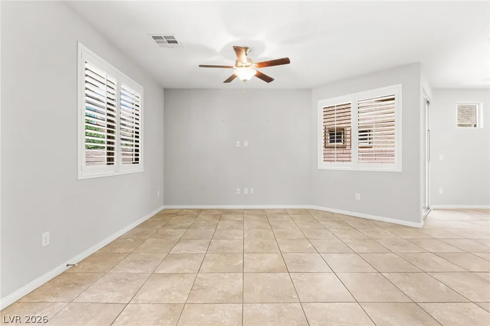 9225 Black Diamond Street Las Vegas, NV 89178