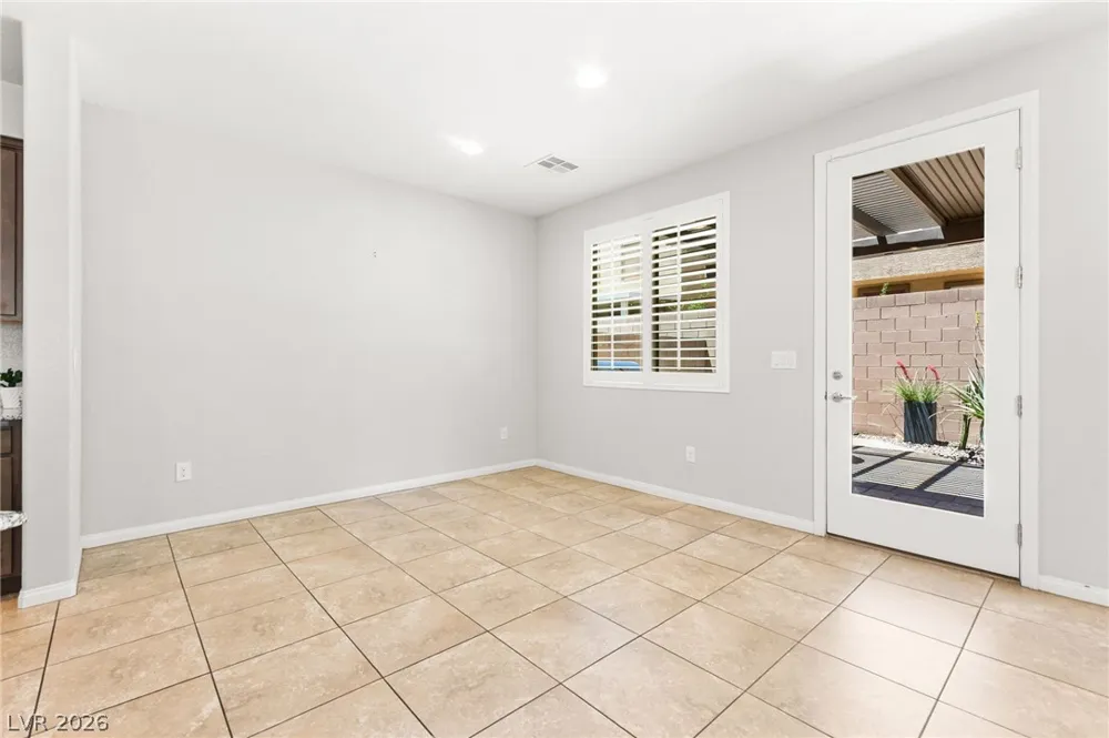 9225 Black Diamond Street Las Vegas, NV 89178