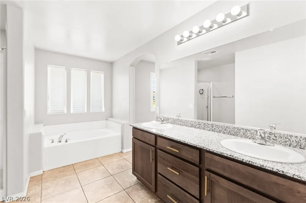 9225 Black Diamond Street Las Vegas, NV 89178