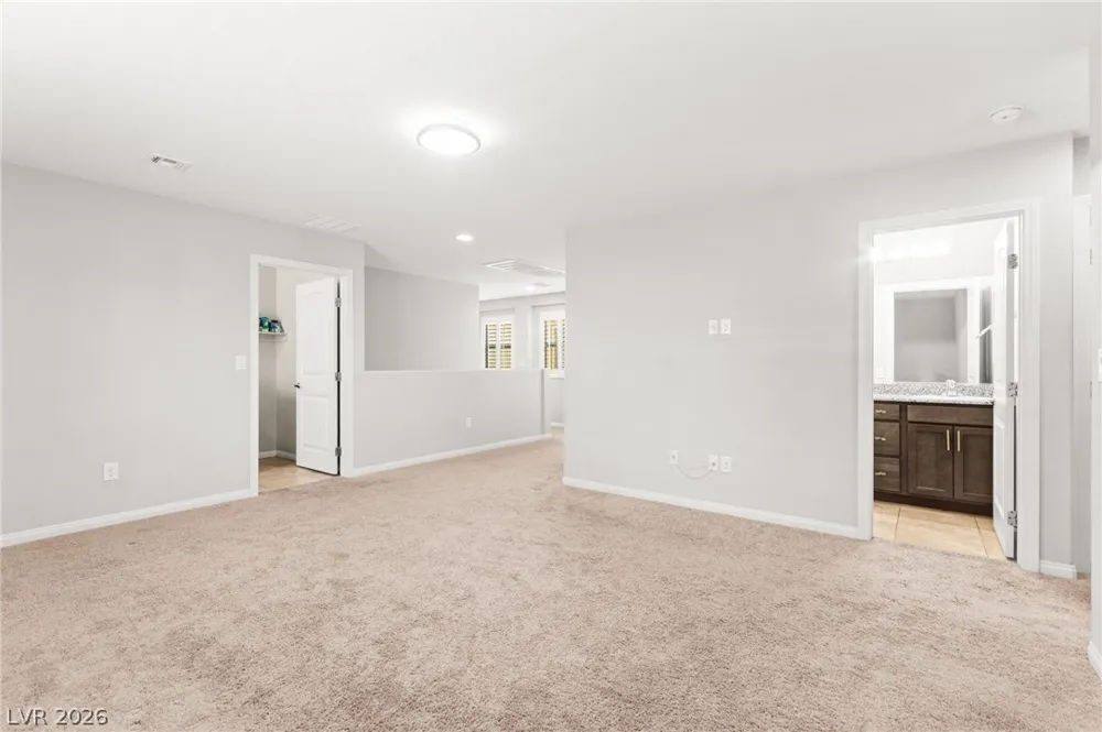 9225 Black Diamond Street Las Vegas, NV 89178