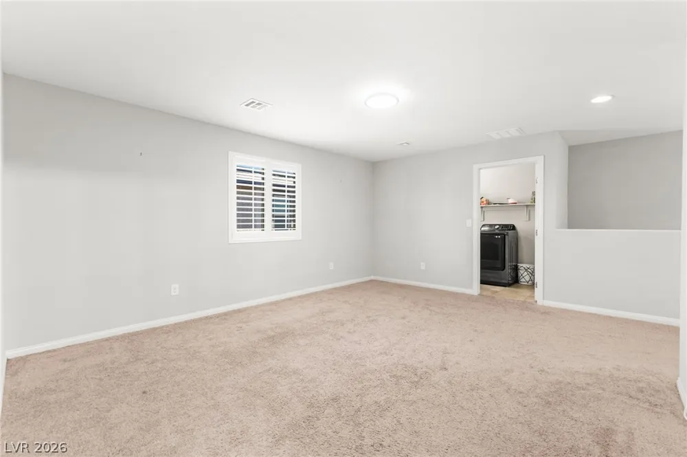 9225 Black Diamond Street Las Vegas, NV 89178