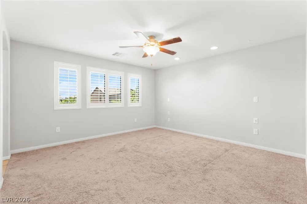 9225 Black Diamond Street Las Vegas, NV 89178
