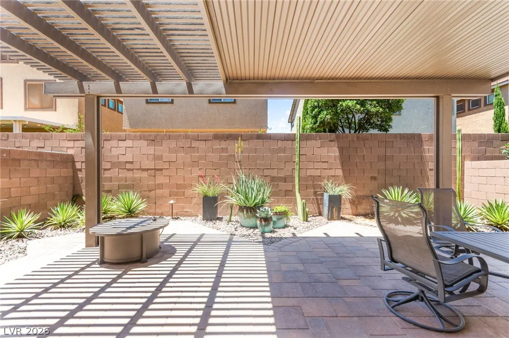 9225 Black Diamond Street Las Vegas, NV 89178