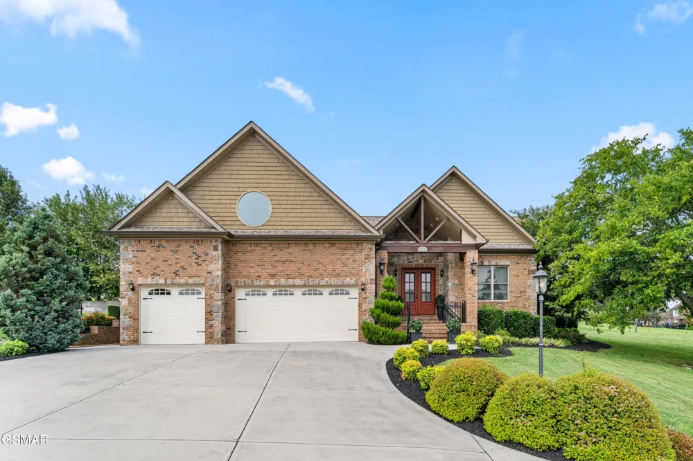 2399 McCleary Road Sevierville, TN 37876