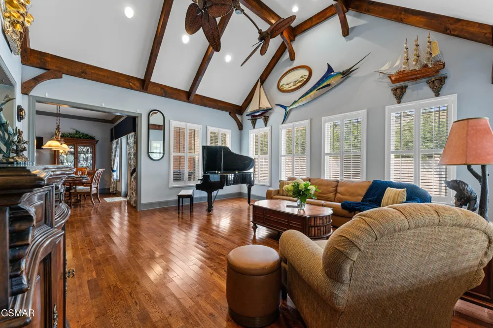 2399 McCleary Road Sevierville, TN 37876