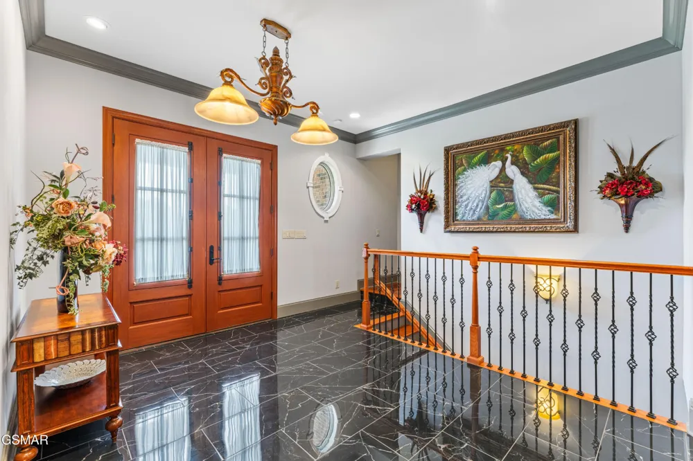 2399 McCleary Road Sevierville, TN 37876