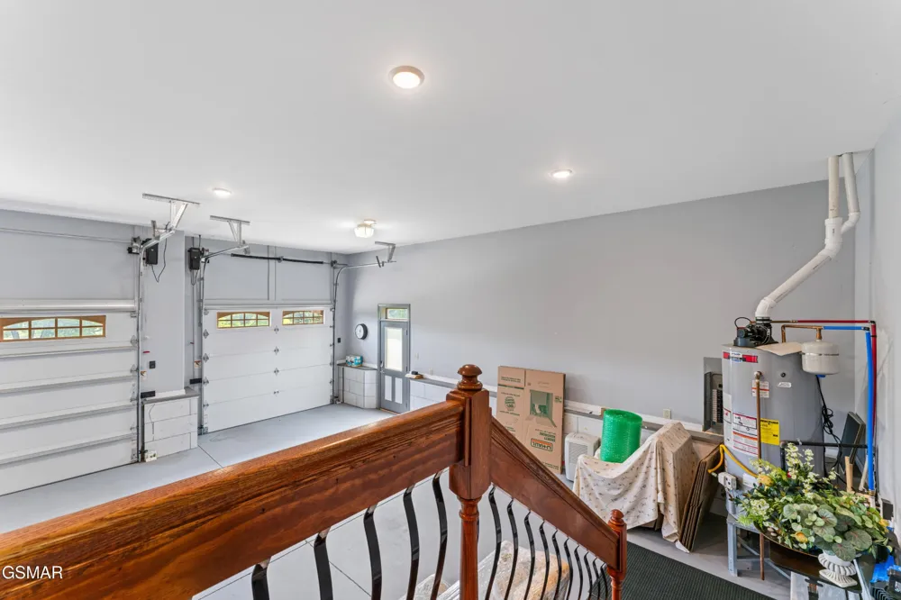 2399 McCleary Road Sevierville, TN 37876