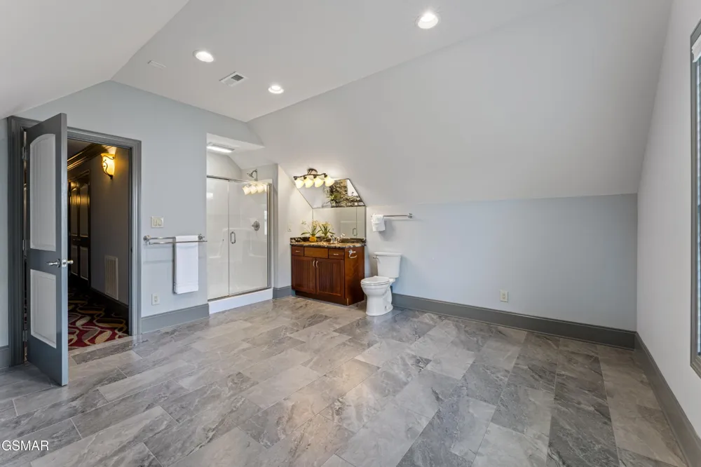 2399 McCleary Road Sevierville, TN 37876