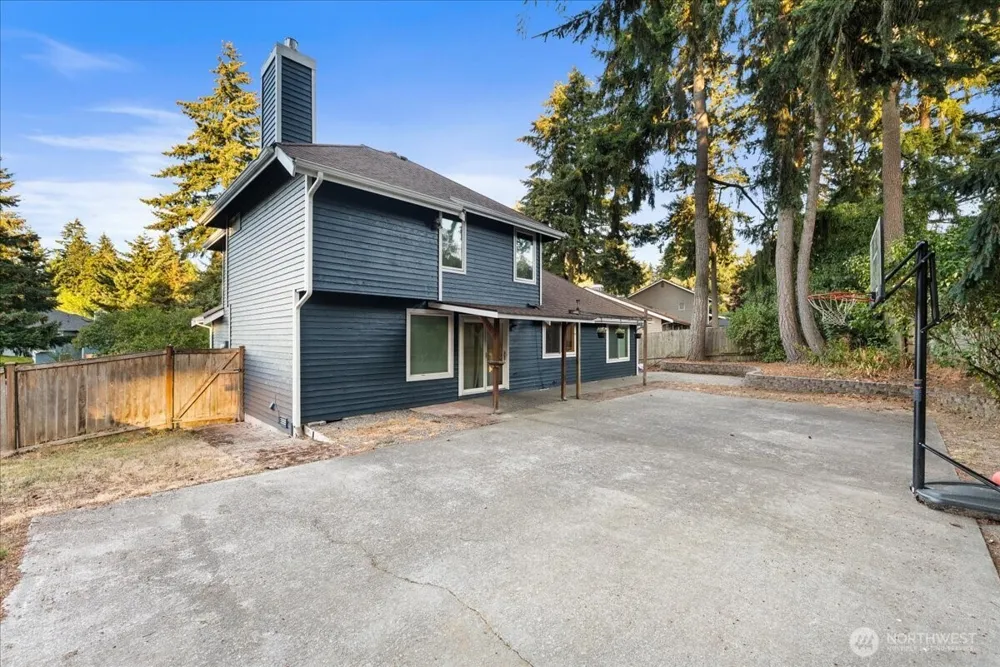 5421 James Place SE Auburn, WA 98092