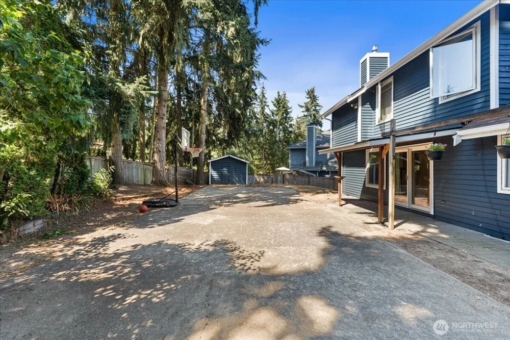 5421 James Place SE Auburn, WA 98092