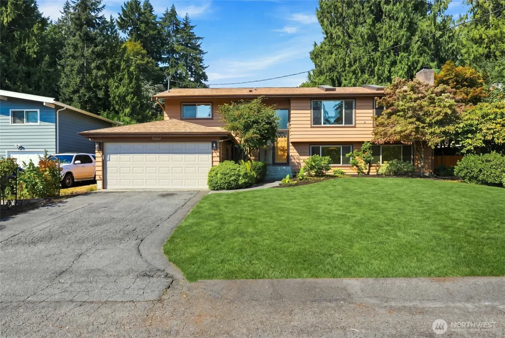 22118 78th Place W Edmonds, WA 98026