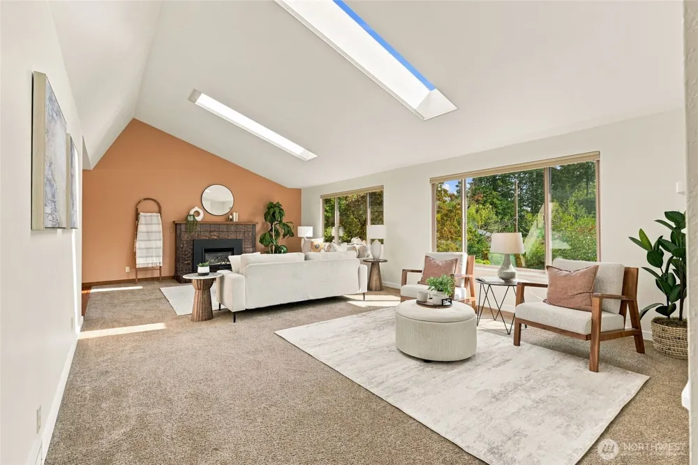 22118 78th Place W Edmonds, WA 98026