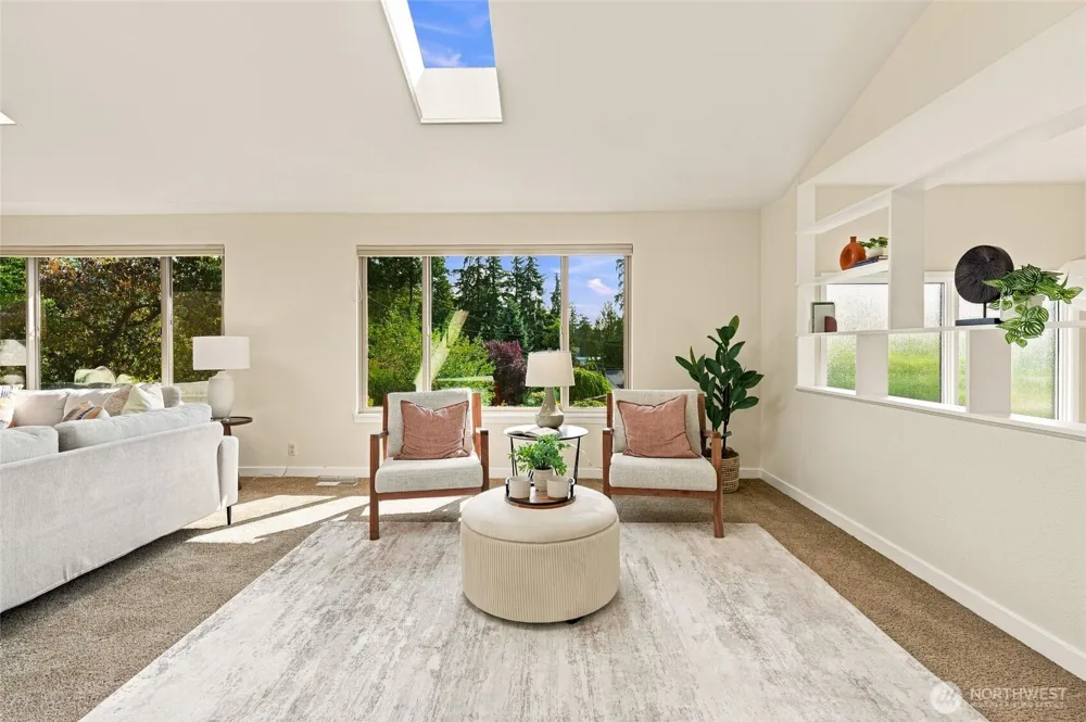 22118 78th Place W Edmonds, WA 98026