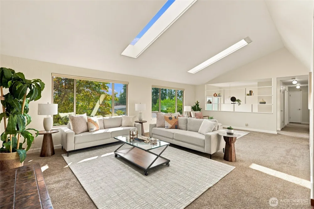 22118 78th Place W Edmonds, WA 98026