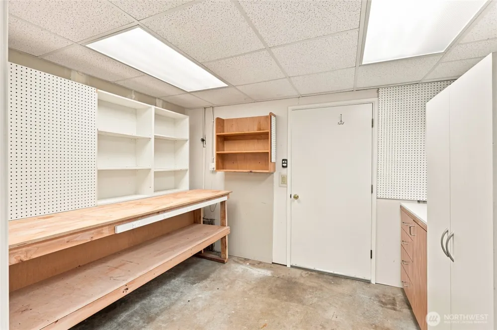 22118 78th Place W Edmonds, WA 98026